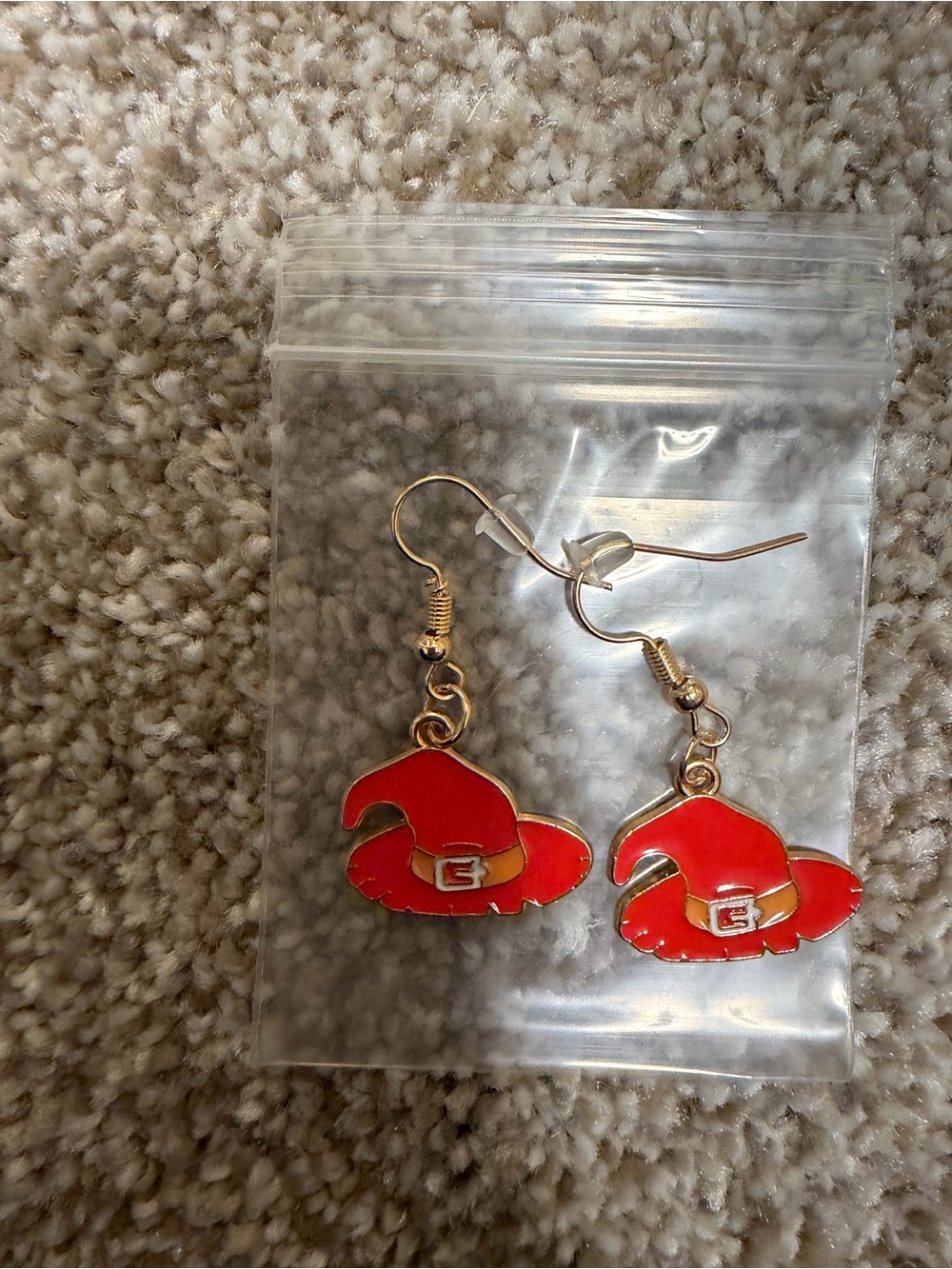 Red Witch Hat Earrings - Unbranded
